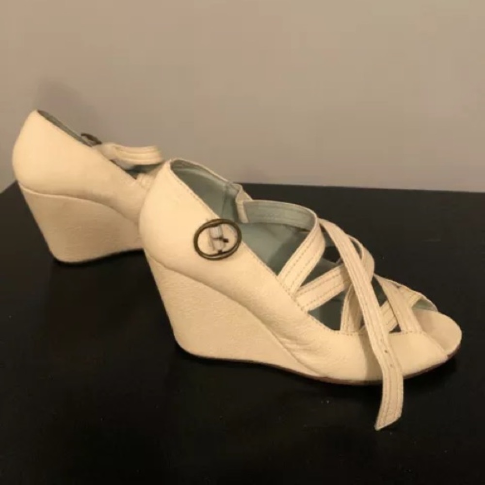 White heels- Size 7.5